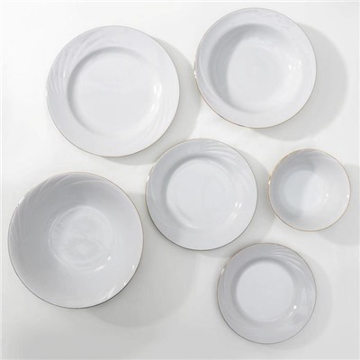 Сервиз столовый фарфоровый «Классик», 37 предметов, 4 вида тарелок, цвет белый