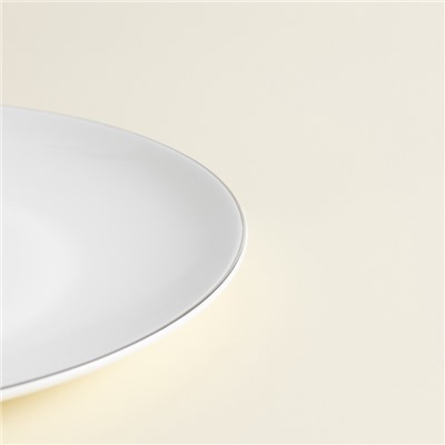 Тарелка для подачи SL Home «Каскарон», 25.4×18.5×2.5 см, овальная, костяной фарфор, белая