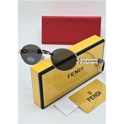 Набор женские солнцезащитные очки, коробка, чехол + салфетки #22944717