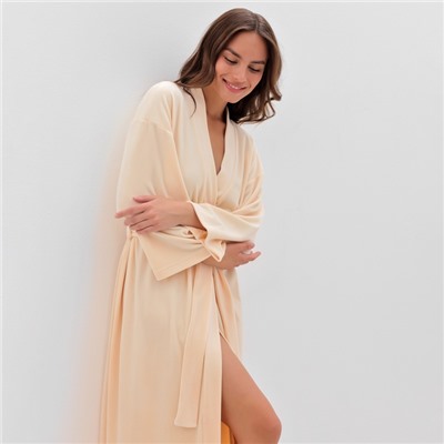 Халат домашний женский KAFTAN Plushy, размер 52-54, цвет молочный