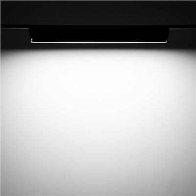 Светильник трековый BayerLux SLIM «Линия-33», LED, 18 Вт, 3000K-6000К, 48 В, CRI90, 3.2×3.8×33.8 см, чёрный