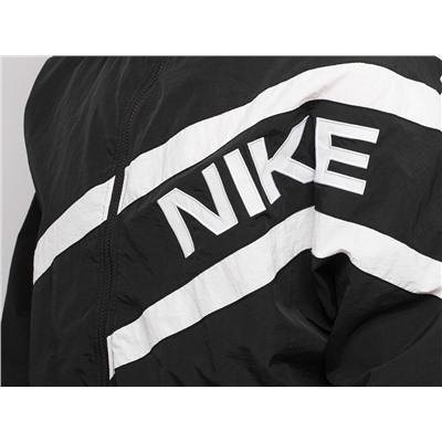 Ветровка Nike