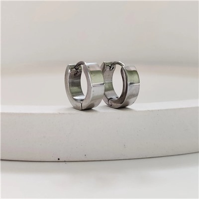Серьги из стали