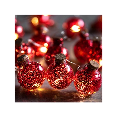 Гирлянда «Нить» 1.6 м с насадками «Шарики с красным конфетти», IP20, серебристая нить, 15 LED, батарейки ААх2 (нет в комплекте), свечение тёплое белое