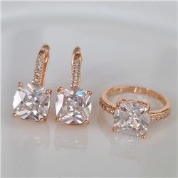 Комплект ювелирная бижутерия с квадратным камнем коллекция  "Дубай" серьги и кольцо 17 р, покрытие: позолота, вставка: фианиты, цвет: прозрачный, арт.213.785-17