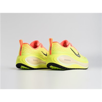 Кроссовки Nike Vomero 18
