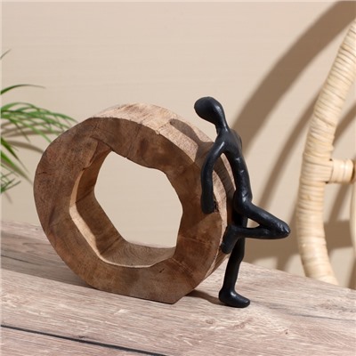 Сувенир «Парень», 23×7.5×19 см, полимерная смола, манговое дерево