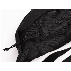 Наплечная сумка UNDEFEATED