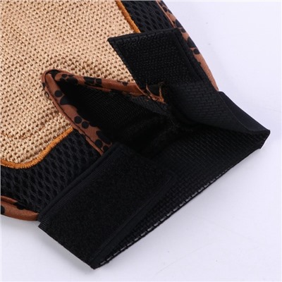 Рукавица для вычёсывания шерсти, двусторонняя, на правую и левую руку, цвет МИКС