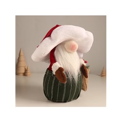 Фигурка новогодняя «Дедушка-мухомор с еловыми ветками в мешке», 22×21×26 см