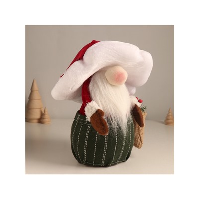 Фигурка новогодняя «Дедушка-мухомор с еловыми ветками в мешке», 22×21×26 см