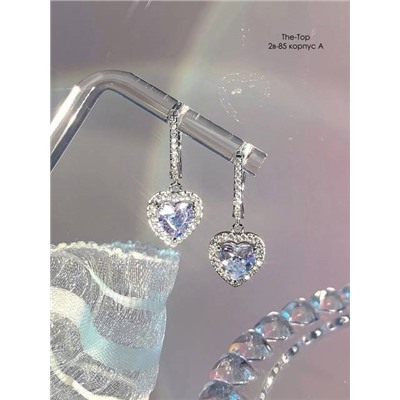 Серьги с сердечком из камушка
