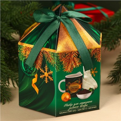 Подарочный набор «С новым годом»: чай, кружка, носки