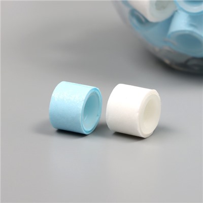 Клейкая лента пластик в банке «Белый и голубой», набор 40 шт., 1.2 см, дл. 0.9 м, 7×7×9 см