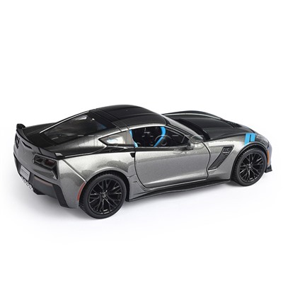 Машинка die-cast 2017 Corvette Grand Sport, 1:24, серебристая, открывающиеся двери