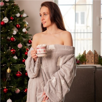 Плед с рукавами светящийся в темноте «Этель. Елочки», 150×200 см, плотность 220 г/м²