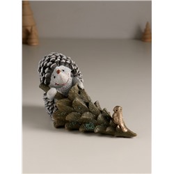 Фигурка полистоун «Ёжик несёт ёлочку с птичкой», 14.5×7×9 см