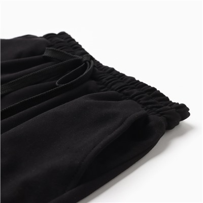 Шорты женские, цвет черный, размер 52