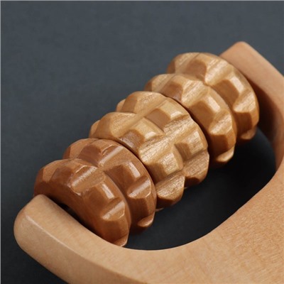 Массажёр роликовый, деревянный, с ручкой, универсальный, 14.5×8×3 см, 3 барабана