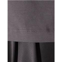 Нарядная футболка с принтом пайетками из премиального хлопка с эластаном