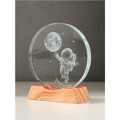 Световая фигурка стекло «Диск. Голограмма: Полёт космонавта», 5×LED, d=10 см, USB, 10×4×11.4 см