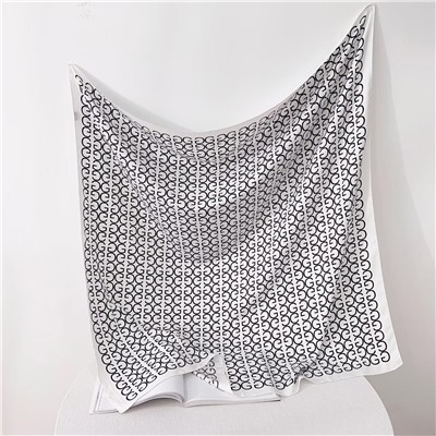 Платок  на голову и шею весенний, мультицвет