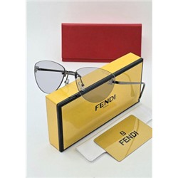 Женские солнцезащитные очки #22944774