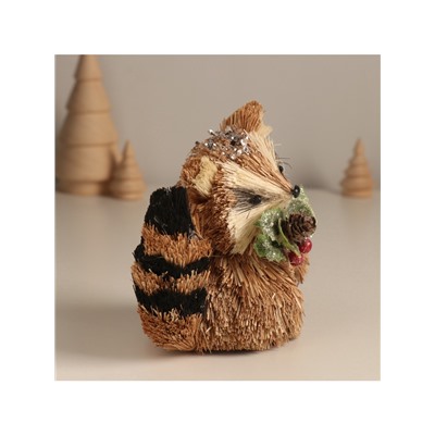 Фигурка новогодняя «Енотик с новогодними веточками», 7×10×11 см