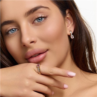 Комплект ювелирной бижутерии коллекция "Дубай" серьги и кольцо 18 р, покрытие позолота, вставка: фианиты и цирконы, цвет: красный и прозрачный, арт.215.690-18