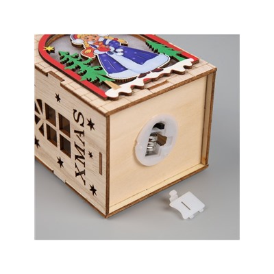 Ёлочная игрушка «Домик со Снегурочкой», 14.5×11×8.5 см, 1 LED, от батареек, свечение тёплое белое