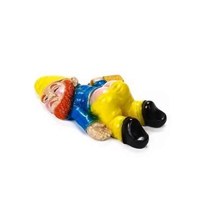 Садовая фигура из гипса «Рыжий пьяный гном», 23×16×7 см