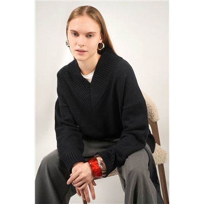 Женский свитер оверсайз Happyfox