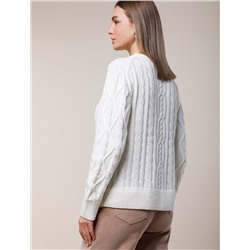 Свитер фактурной вязки с узором косы