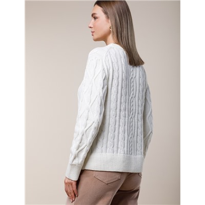 Свитер фактурной вязки с узором косы