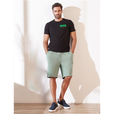 Футболка из премиального хлопка с авторским принтом