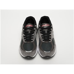 Кроссовки New Balance 990 v3
