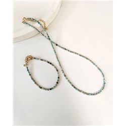 Комплект из натуральных камней и кристаллов