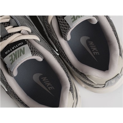 Кроссовки Nike Initiator