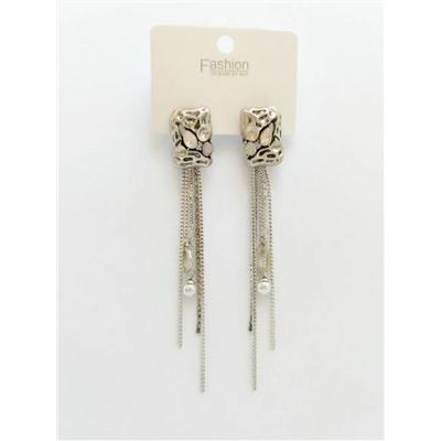 Стильные серьги