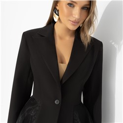 Брючный костюм , который делает фигуру, Громче всех