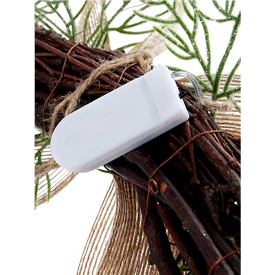 Декоративный венок «Ель с колокольчиком», d=55 см, 30 LED, от батареек CR2032×2, свечение тёплое белое