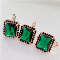 Комплект ювелирной бижутерии коллекция "Дубай" серьги и кольцо 17 р, покрытие позолота, вставка: фианиты, цвет: изумрудный и черный, арт.215.362-17