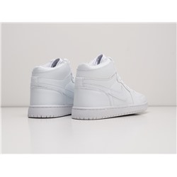 Кроссовки Nike Air Jordan 1 Mid