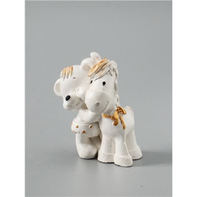 УЦЕНКА Фигура гипс "Мишка с лошадкой" 9х7х6 см, перламутр