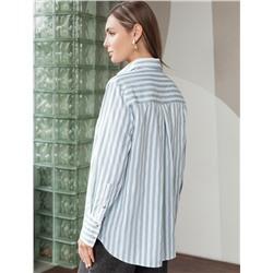 Блузка свободного силуэта с золотистыми пуговицами