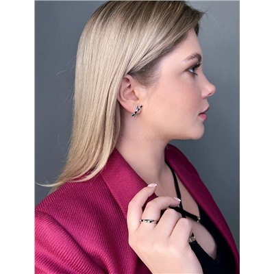 Кольцо женское из серебра с чёрными фианитами родированное 925 пробы 1-350р216