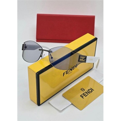 Женские солнцезащитные очки #22881457