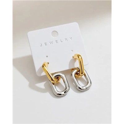 Стильные серьги