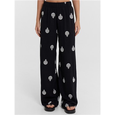 КОМПЛЕКТ ЖЕНСКИЙ (РУБАШКА, БРЮКИ) 192005-1