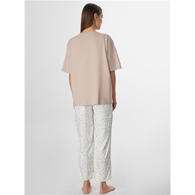 КОМПЛЕКТ ЖЕНСКИЙ (ФУТБОЛКА, БРИДЖИ) 592541